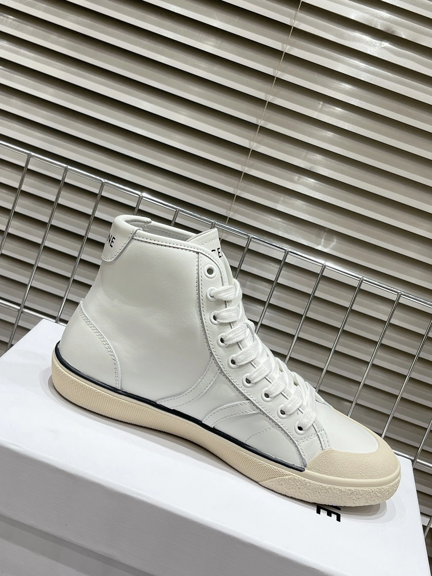 OOBB-- 358i95 356853985C.01OP cowhide item:D-X000F0730